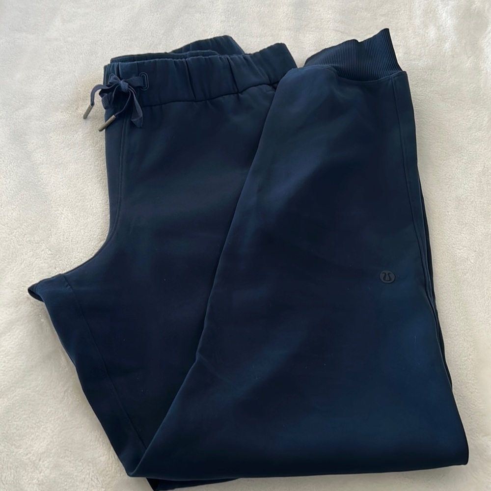 Lululemon joggers